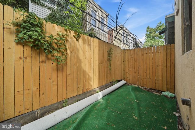 2062 E STELLA ST, Philadelphia, PA 19134