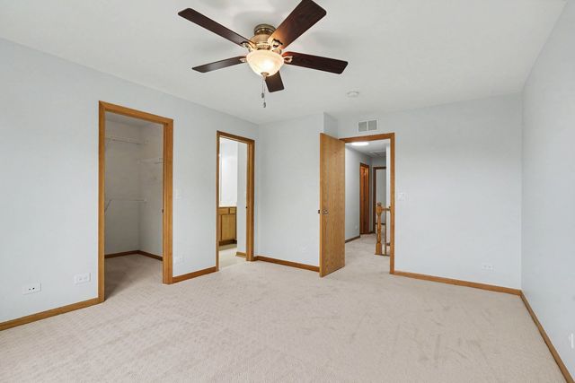 937 Emerald Drive, Pingree Grove, IL 60140
