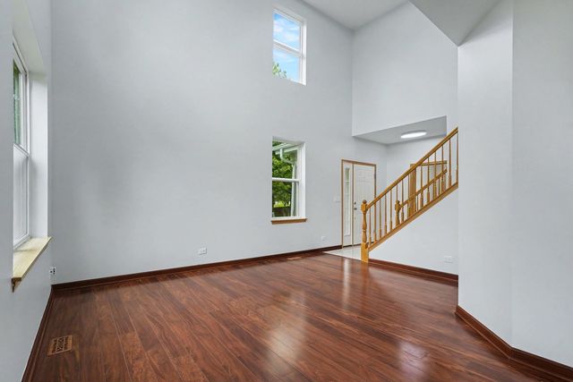 937 Emerald Drive, Pingree Grove, IL 60140