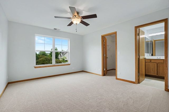 937 Emerald Drive, Pingree Grove, IL 60140