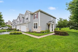 937 Emerald Drive, Pingree Grove, IL 60140