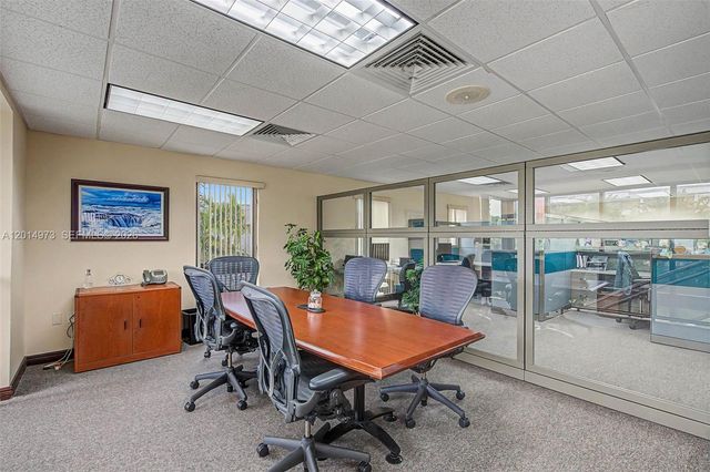 9440 SW 77th Ave, Miami, FL 33156