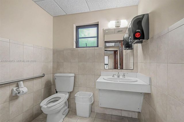 9440 SW 77th Ave, Miami, FL 33156