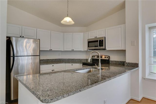 4746 Red Duck CT, Virginia Beach, VA 23463