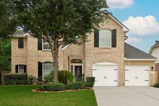 11 Pirouette, The Woodlands, TX 77382