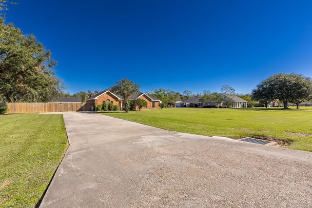 9799 East Park Ave, Houma, LA 70363