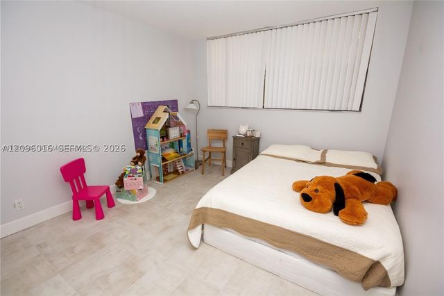 16251 Golf Club Rd 109, Weston, FL 33326