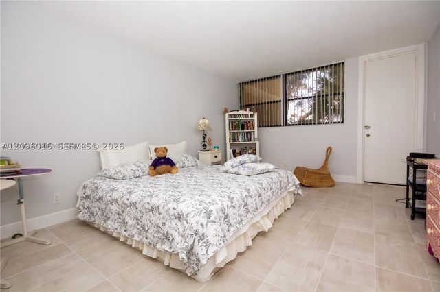 16251 Golf Club Rd 109, Weston, FL 33326
