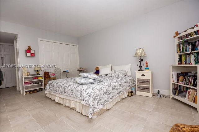 16251 Golf Club Rd 109, Weston, FL 33326