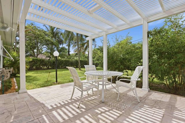2460 SW 15TH Street, Fort Lauderdale, FL 33312
