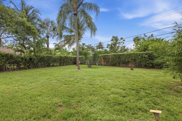 2460 SW 15TH Street, Fort Lauderdale, FL 33312