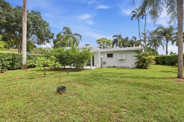 2460 SW 15TH Street, Fort Lauderdale, FL 33312