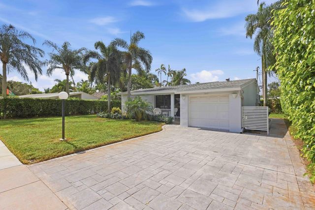 2460 SW 15TH Street, Fort Lauderdale, FL 33312