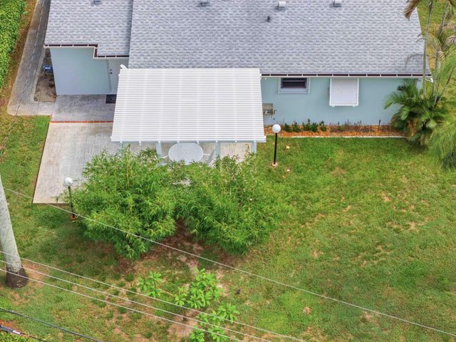 2460 SW 15TH Street, Fort Lauderdale, FL 33312