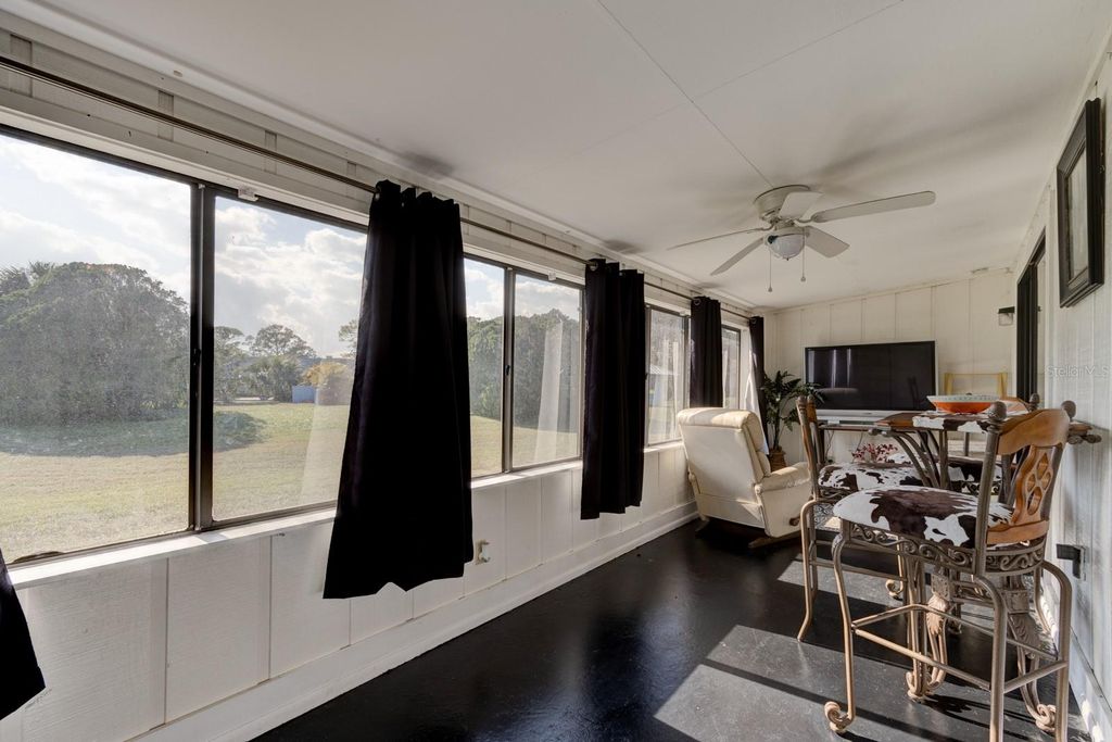 Image 18 of property listing at 1140 FAIRVILLA DRIVE, New Smyrna Beach, FL 32168