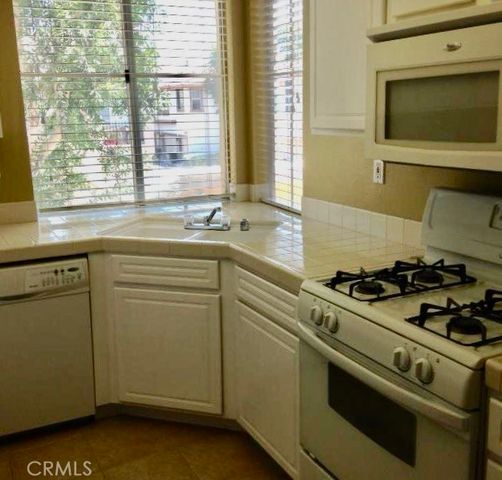 3300 Ladrillo Aisle, Irvine, CA 92606