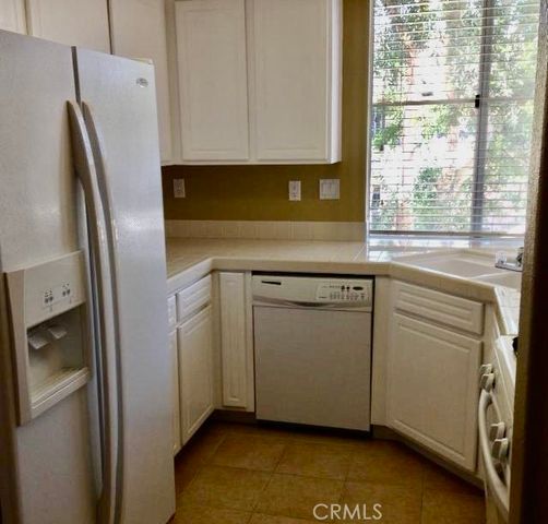 3300 Ladrillo Aisle, Irvine, CA 92606