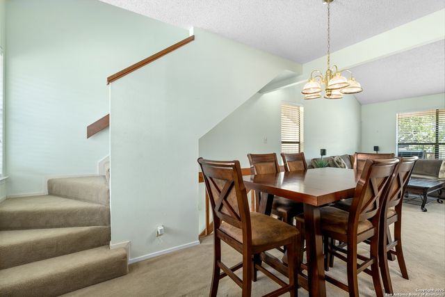 704 Horseshoe Bay Blvd, Horseshoe Bay, TX 78657