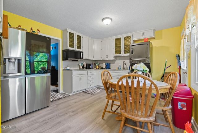 1412 Parks Village Road, Zebulon, NC 27597