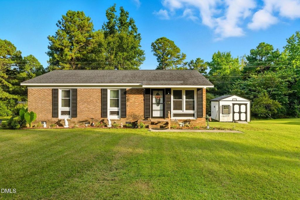 1412 Parks Village Road, Zebulon, NC 27597