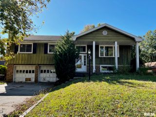 2824 W ROHMANN Avenue, West Peoria, IL 61604