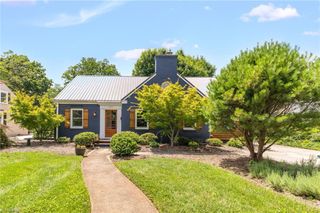 209 E Avondale Drive, Greensboro, NC 27403