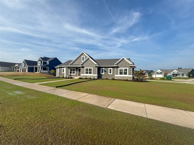 1830 Stratford Lane, Walker, MI 49534