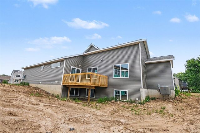 1830 Stratford Lane, Walker, MI 49534