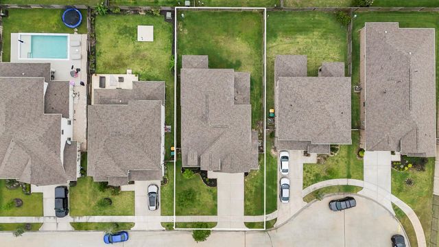 27981 Seger Bend Trail, Spring, TX 77386