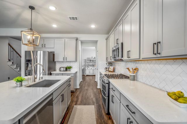 27981 Seger Bend Trail, Spring, TX 77386