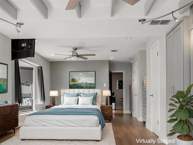 217 Lakeshore Circle, Seabrook, TX 77586
