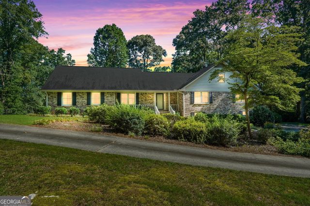 112 Barber Drive, Stockbridge, GA 30281