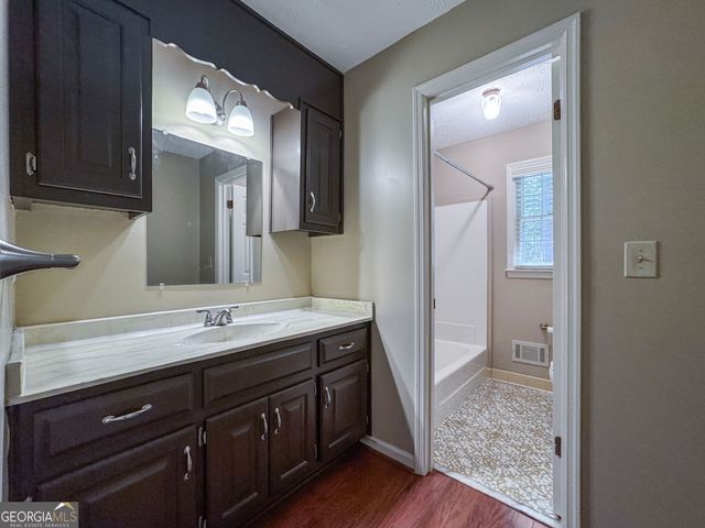 112 Barber Drive, Stockbridge, GA 30281