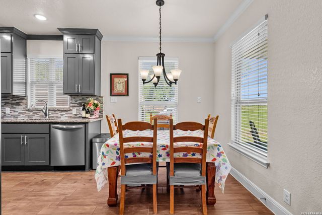 217 Meadow, Marion, TX 78124
