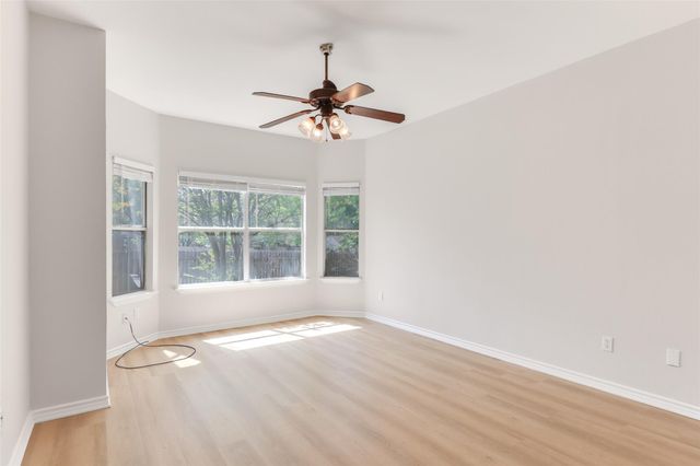 927 Picadilly DR A, Pflugerville, TX 78660