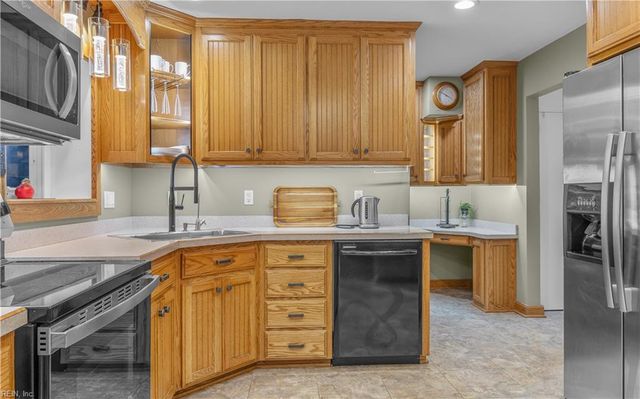 333 W Chickasaw RD, Virginia Beach, VA 23462