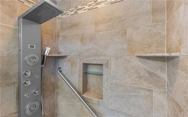 333 W Chickasaw RD, Virginia Beach, VA 23462