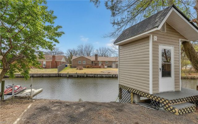 333 W Chickasaw RD, Virginia Beach, VA 23462