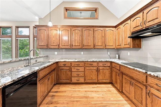 14314 E 97th Terrace, Kansas City, MO 64139