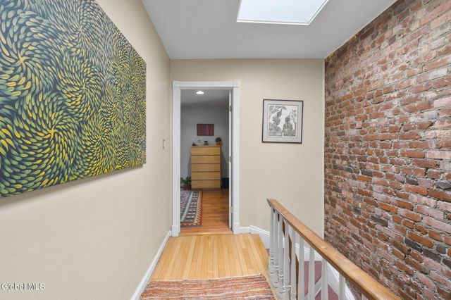64 Elm Street, Albany, NY 12203