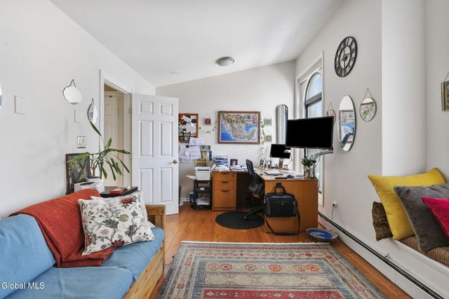 64 Elm Street, Albany, NY 12203