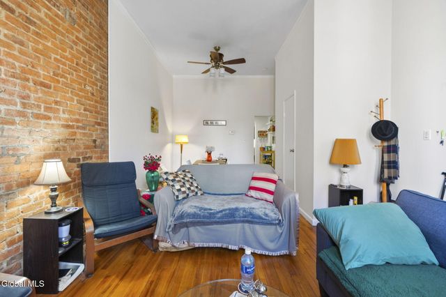 64 Elm Street, Albany, NY 12203