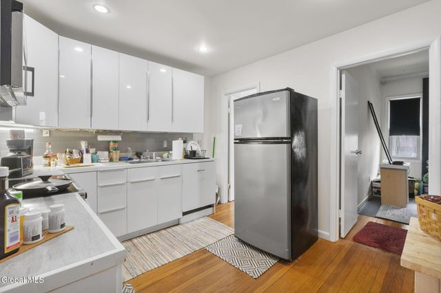 64 Elm Street, Albany, NY 12203