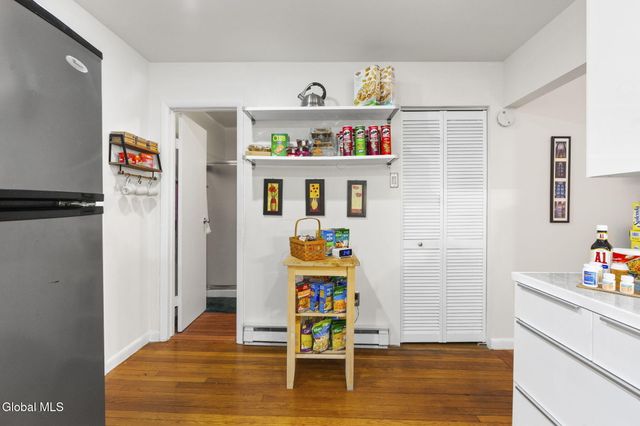 64 Elm Street, Albany, NY 12203