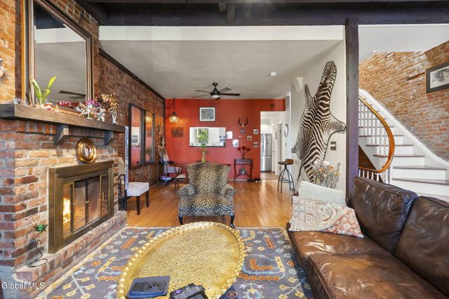 64 Elm Street, Albany, NY 12203