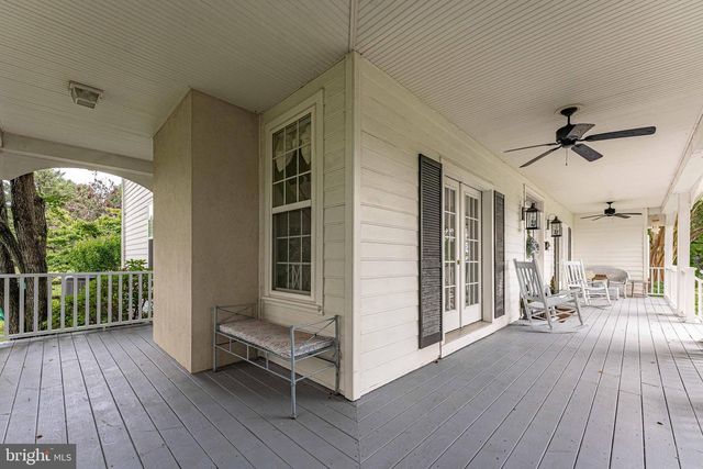 1051 SAINT MATTHEWS RD, Chester Springs, PA 19425