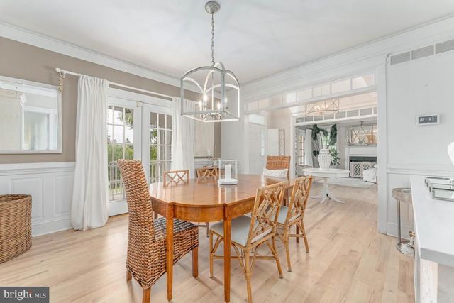 1051 SAINT MATTHEWS RD, Chester Springs, PA 19425