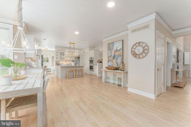 1051 SAINT MATTHEWS RD, Chester Springs, PA 19425