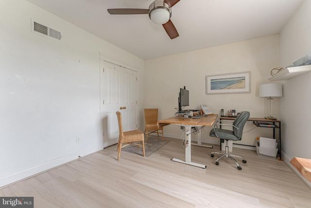 1051 SAINT MATTHEWS RD, Chester Springs, PA 19425