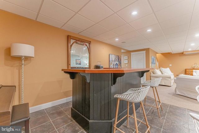 1051 SAINT MATTHEWS RD, Chester Springs, PA 19425